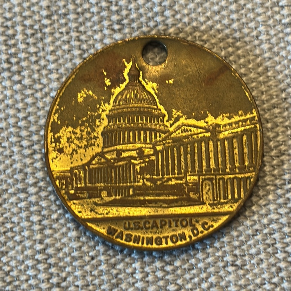 Rare vintage souvenir “ coin” token!!